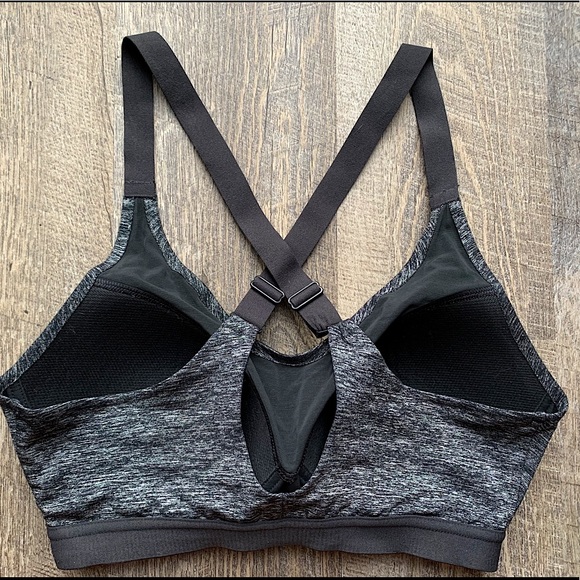 VICTORIA’S SECRET Sports Bra - Picture 2 of 3
